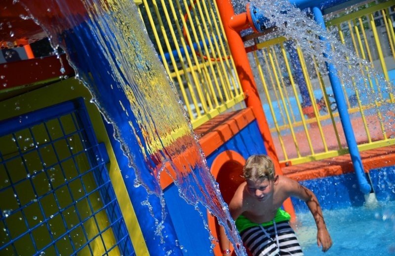 Camping met zwembad en waterspeeltuin 5